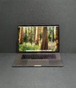 MacBook Pro 16″ (2019) Core i9 2.4GHz 8‑core Intel CPU, 16GB RAM | 1TB SSD