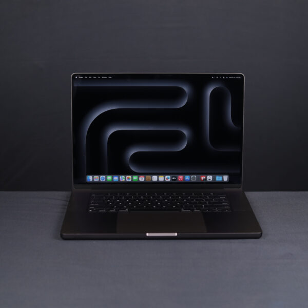 MacBook Pro 14″ 2023 Apple M3 Pro chip, 8 GB RAM, 512 GB SSD with 8-core CPU, 10-core GPU